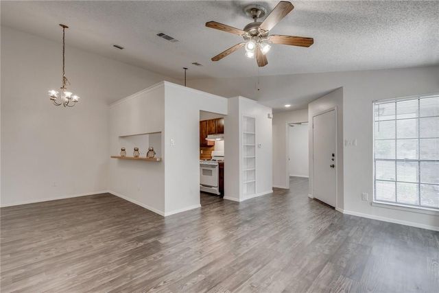11405 Walnut Ridge DR Unit B, Austin, TX 78753