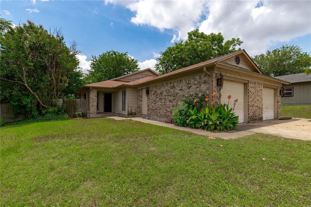 11405 Walnut Ridge DR Unit B, Austin, TX 78753
