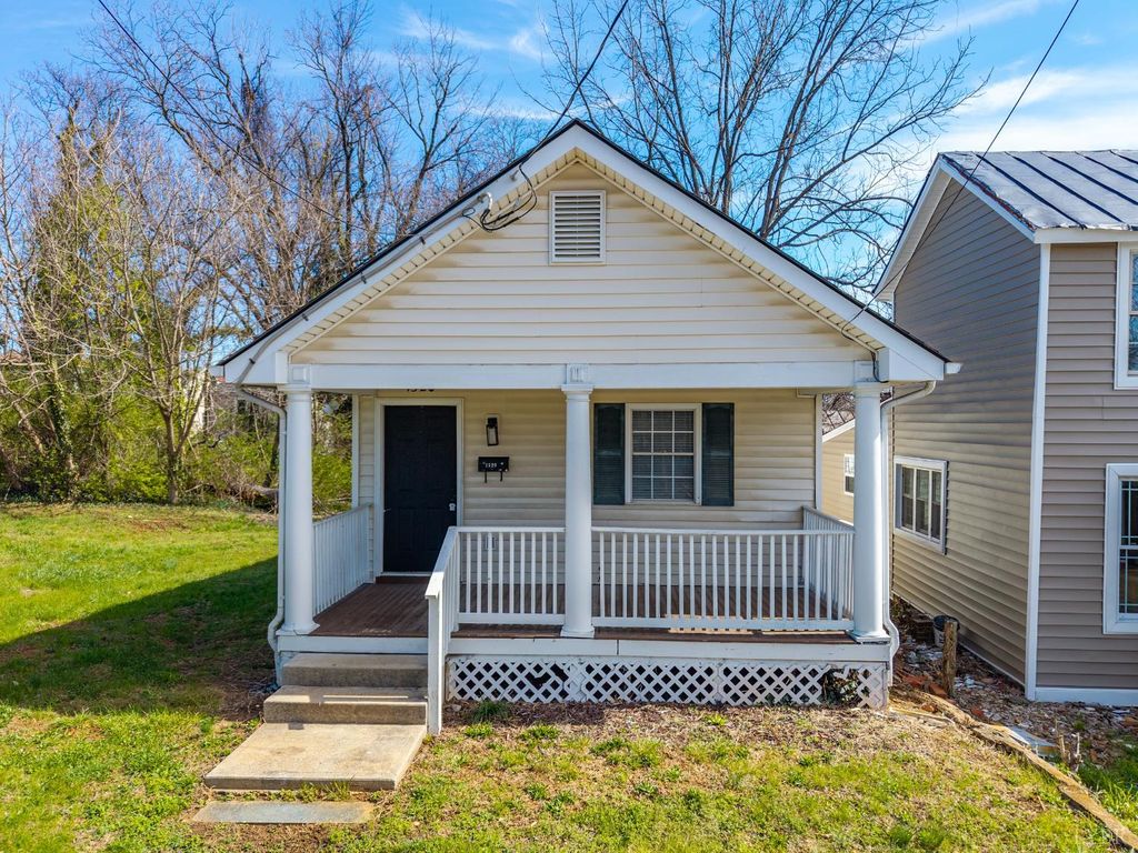 1520 Buchanan Street, Lynchburg, VA 24501