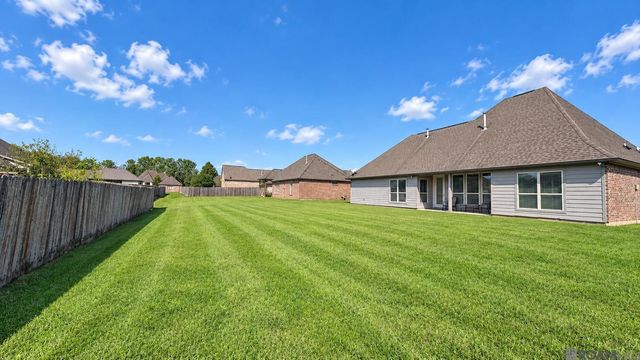 2958 MAJESTIC OAKS AVE, Zachary, LA 70791