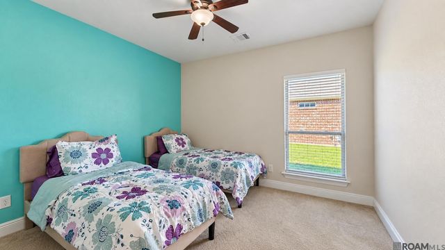 2958 MAJESTIC OAKS AVE, Zachary, LA 70791