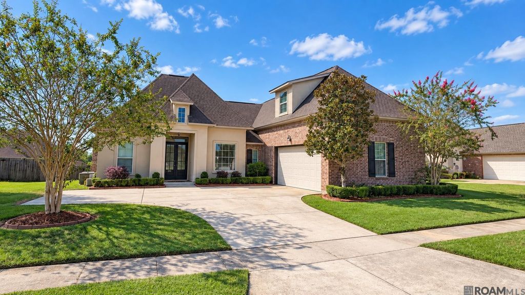 2958 MAJESTIC OAKS AVE, Zachary, LA 70791