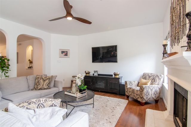 8901 Copano DR, Austin, TX 78749