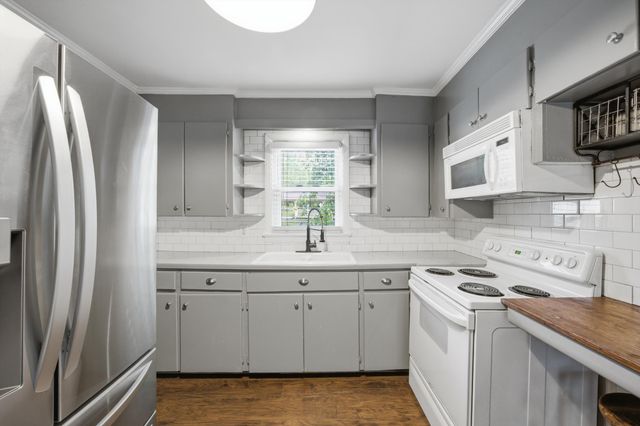 1901 NW Westside Drive, Cleveland, TN 37311