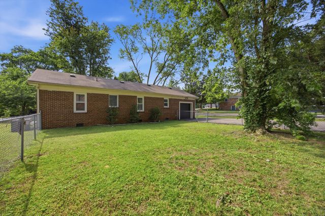 1901 NW Westside Drive, Cleveland, TN 37311