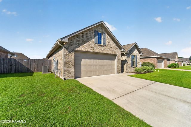 118 Alpine Meadows Lane, Lafayette, LA 70506