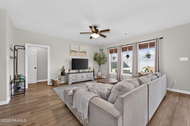 118 Alpine Meadows Lane, Lafayette, LA 70506
