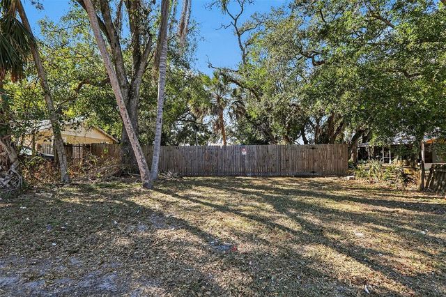 2015 22ND STREET W, Bradenton, FL 34205