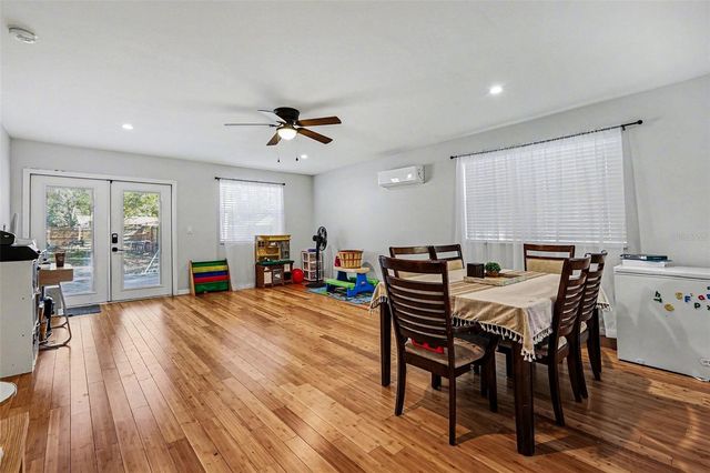 2015 22ND STREET W, Bradenton, FL 34205