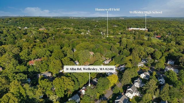 31 Alba Rd, Wellesley, MA 02481