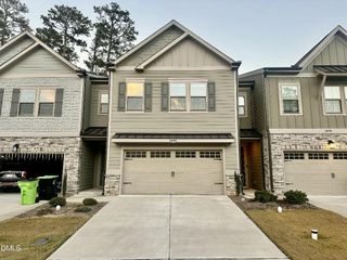 2093 Maggie Valley Drive, Apex, NC 27502