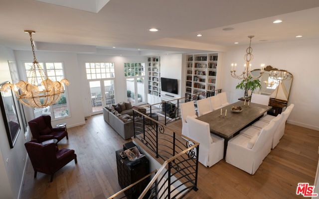 131 Roma Court, Marina Del Rey, CA 90292