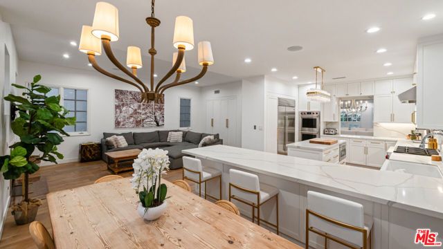 131 Roma Court, Marina Del Rey, CA 90292