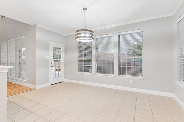 5912 Crestberry Lane, Sachse, TX 75048