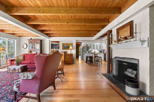 13 Woodchuck Hill Road, Simsbury, CT 06092