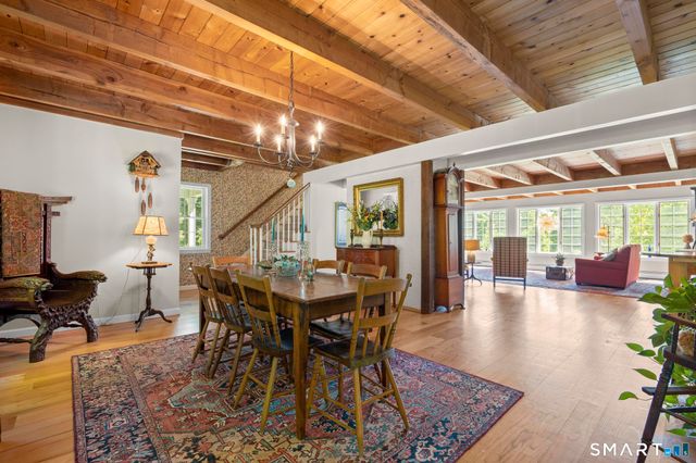 13 Woodchuck Hill Road, Simsbury, CT 06092