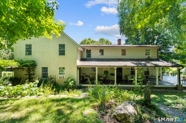 13 Woodchuck Hill Road, Simsbury, CT 06092