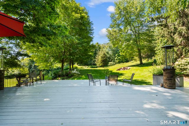 13 Woodchuck Hill Road, Simsbury, CT 06092