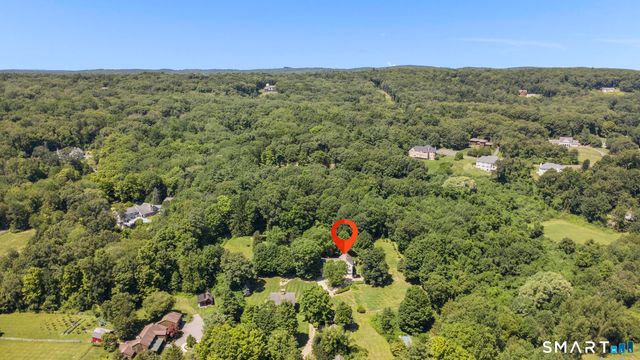 13 Woodchuck Hill Road, Simsbury, CT 06092