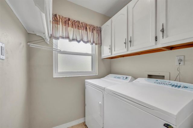 652 W CADILLAC DRIVE, Altamonte Springs, FL 32714