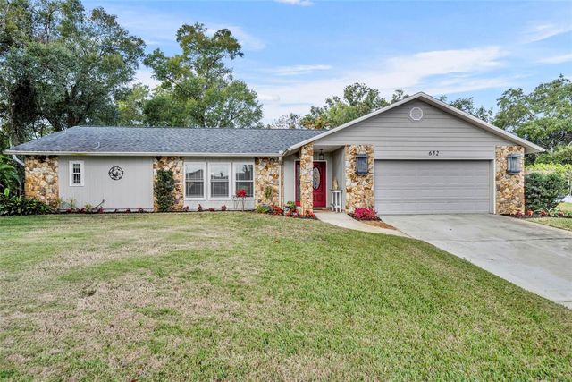652 W CADILLAC DRIVE, Altamonte Springs, FL 32714