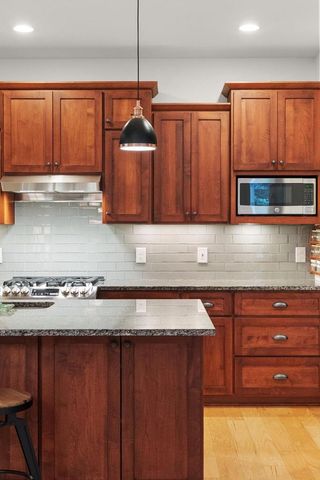 9414 Ancient Oak Lane, Verona, WI 53593