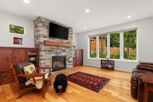 9414 Ancient Oak Lane, Verona, WI 53593