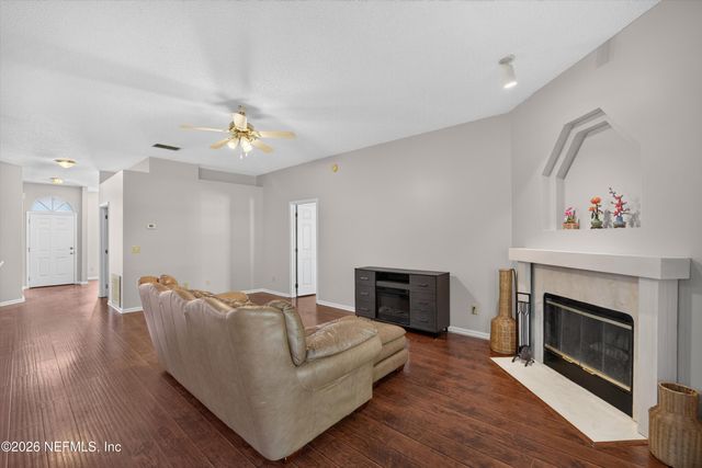 11828 HEATHER GROVE Lane, Jacksonville, FL 32223