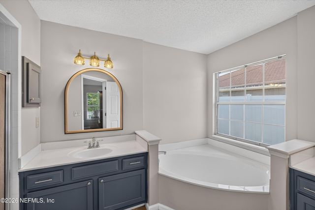 11828 HEATHER GROVE Lane, Jacksonville, FL 32223