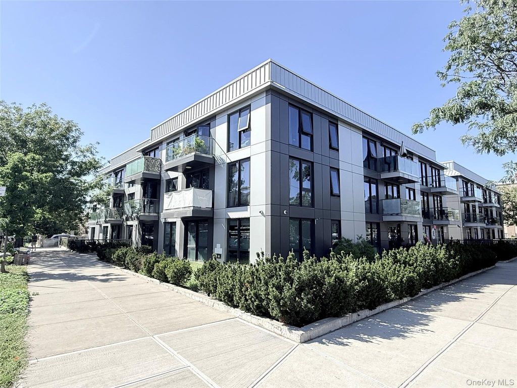 15353 77th Avenue 3C, Flushing, NY 11367 — exterior