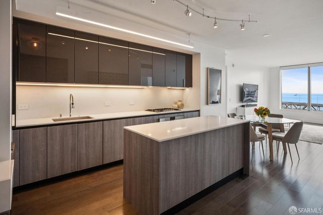 201 Folsom Street 21F, San Francisco, CA 94105