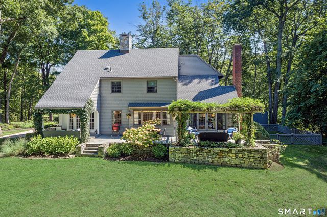20 Strawberry Ridge Road, Ridgefield, CT 06877