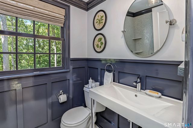 20 Strawberry Ridge Road, Ridgefield, CT 06877