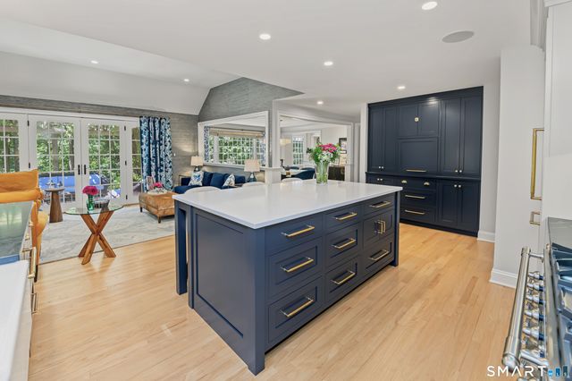 20 Strawberry Ridge Road, Ridgefield, CT 06877