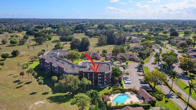 4702 Fountains Drive 408, Lake Worth, FL 33467