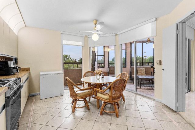 4702 Fountains Drive 408, Lake Worth, FL 33467