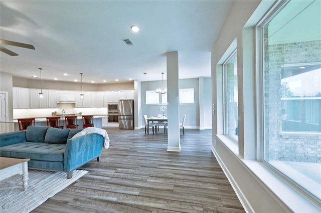 29622 Conifer Street, Tomball, TX 77375
