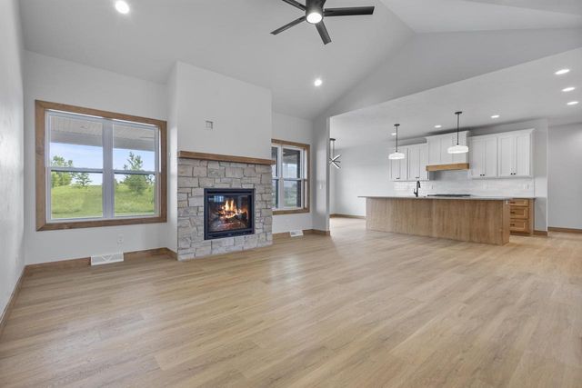 N1282 MEADOW PARK DRIVE, Greenville, WI 54942