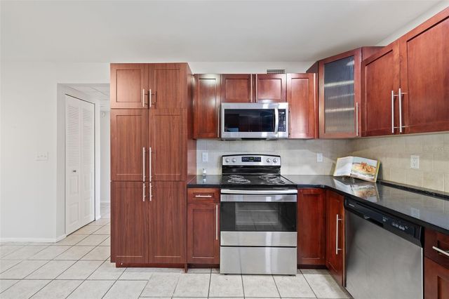 8601 HURON COURT 44, Tampa, FL 33614