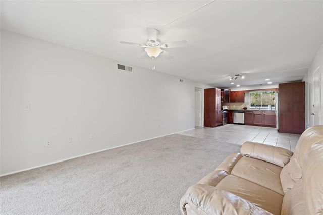 8601 HURON COURT 44, Tampa, FL 33614