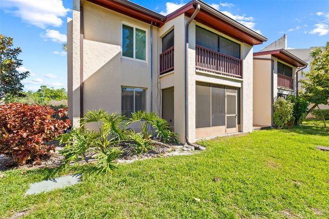 8601 HURON COURT 44, Tampa, FL 33614