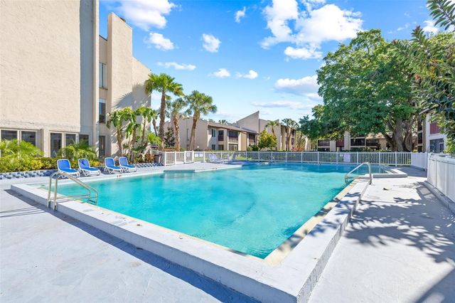 8601 HURON COURT 44, Tampa, FL 33614