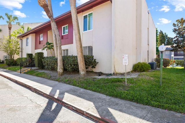 8601 HURON COURT 44, Tampa, FL 33614