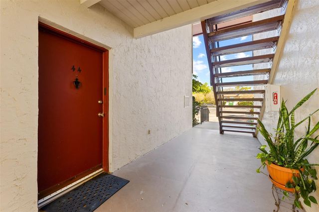 8601 HURON COURT 44, Tampa, FL 33614