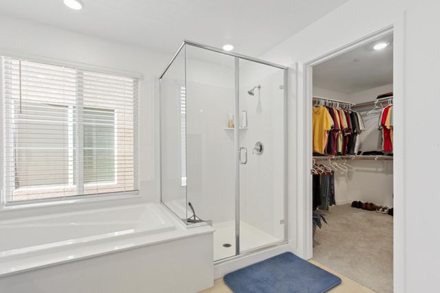5254 Oceanside Dr, Sacramento, CA 95835