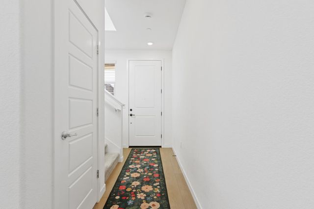 5254 Oceanside Dr, Sacramento, CA 95835