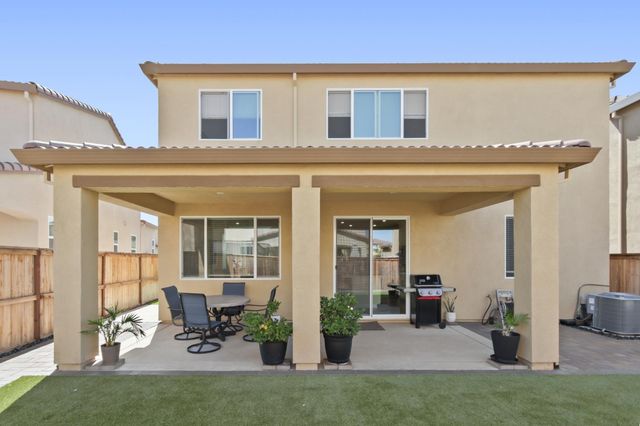5254 Oceanside Dr, Sacramento, CA 95835