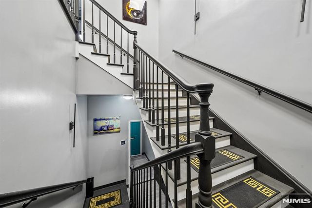 139 Main Street 2nd fl, Hackensack, NJ 07601