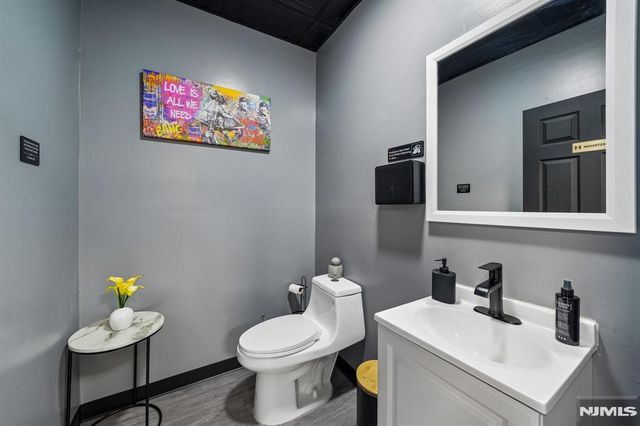 139 Main Street 2nd fl, Hackensack, NJ 07601