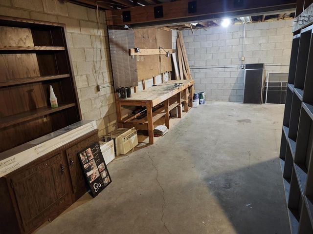 N9148 SANDY LAKE ROAD, Neshkoro, WI 54960